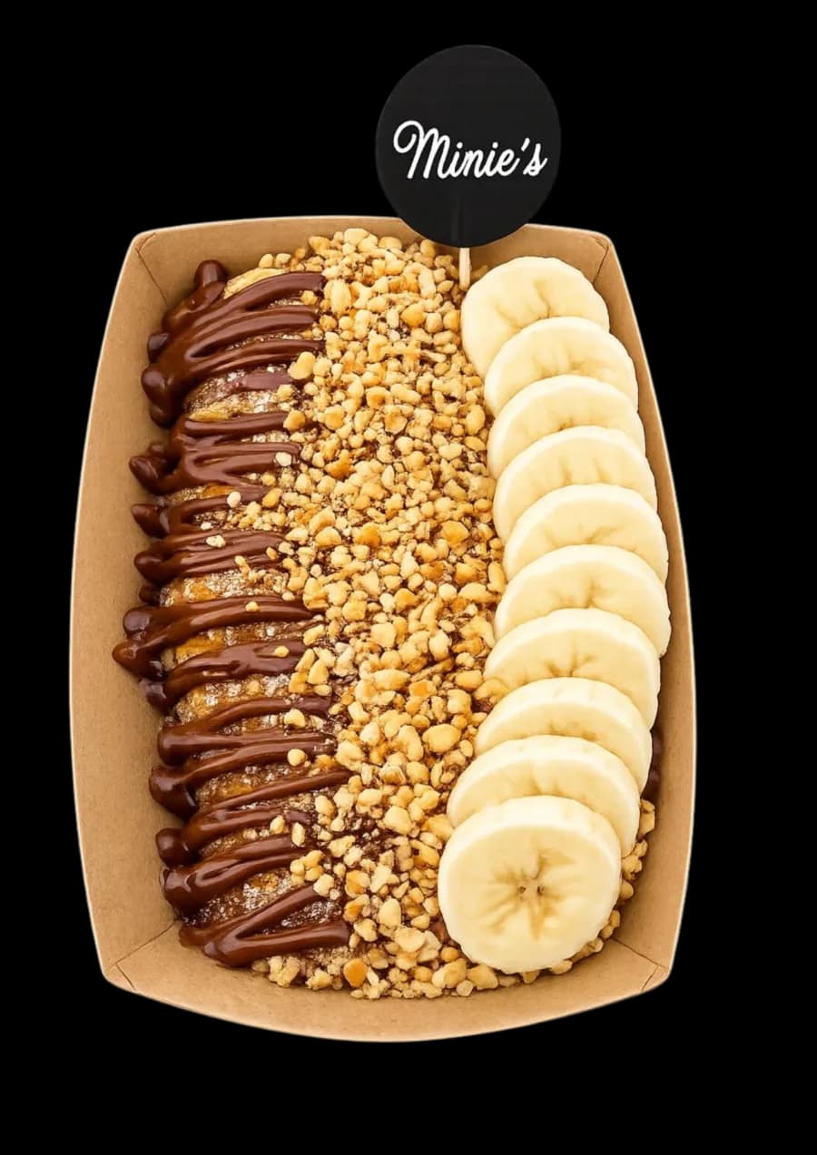 Mini lívanečky nutella – Nutella, banán a drcené lískové oříšky